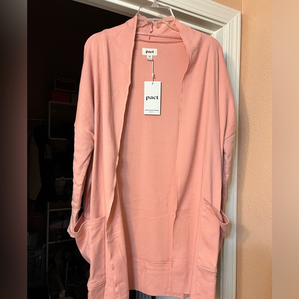 Pact Airplane Cardigan - NWT - size XS/S - 100% organic cotton - coral pink